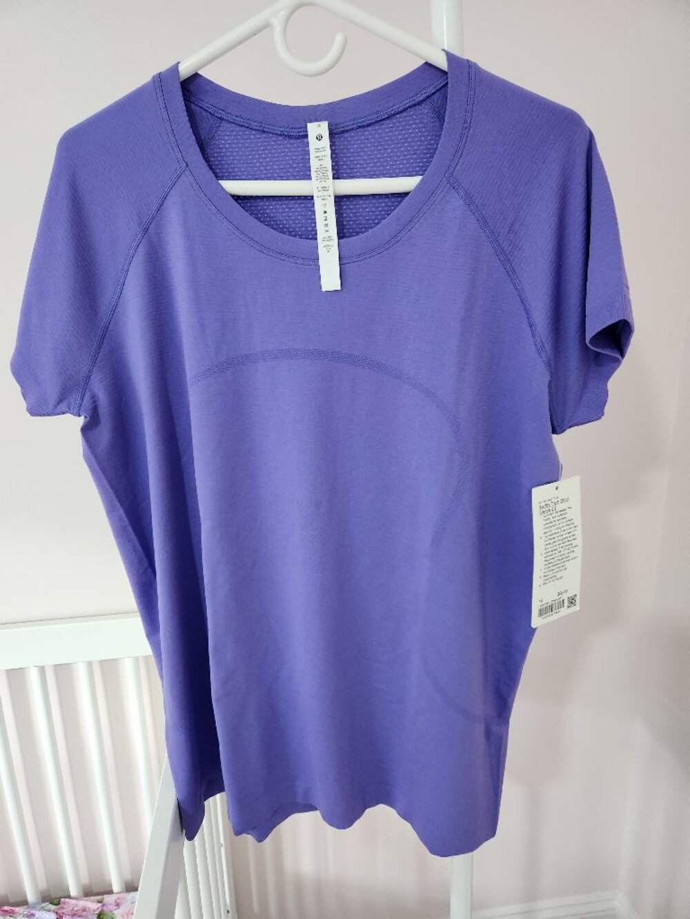 Lululemon swiftly tech short sleeve 2.0 NWT size 16 purple